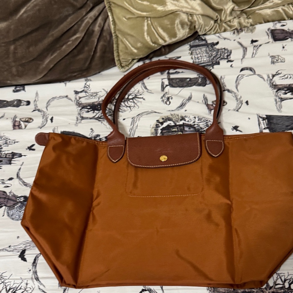 Longchamp Elegant Brown Tote Bag